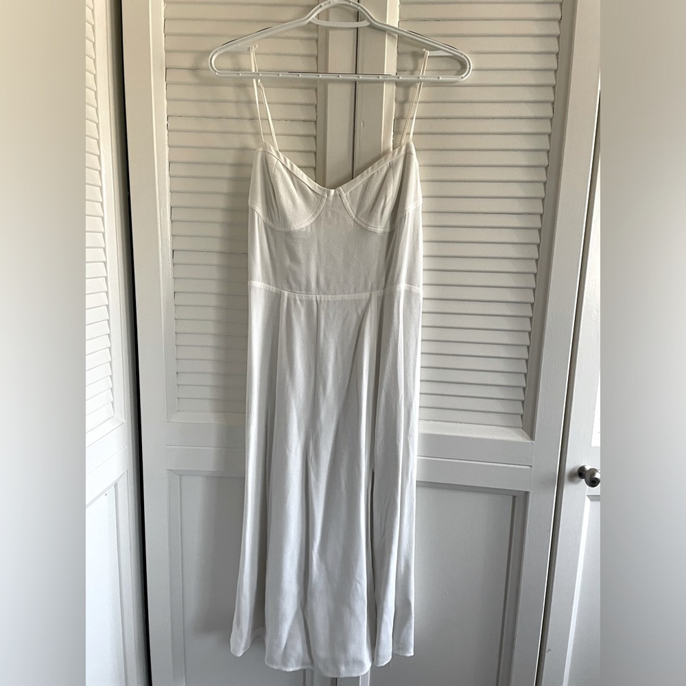 *NWT* Sunday Best White Midi Dress with slit - medium
